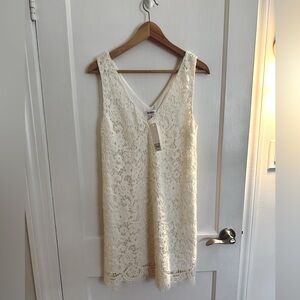 BB Dakota Lace Mini Dress - SIZE S - New with Tags